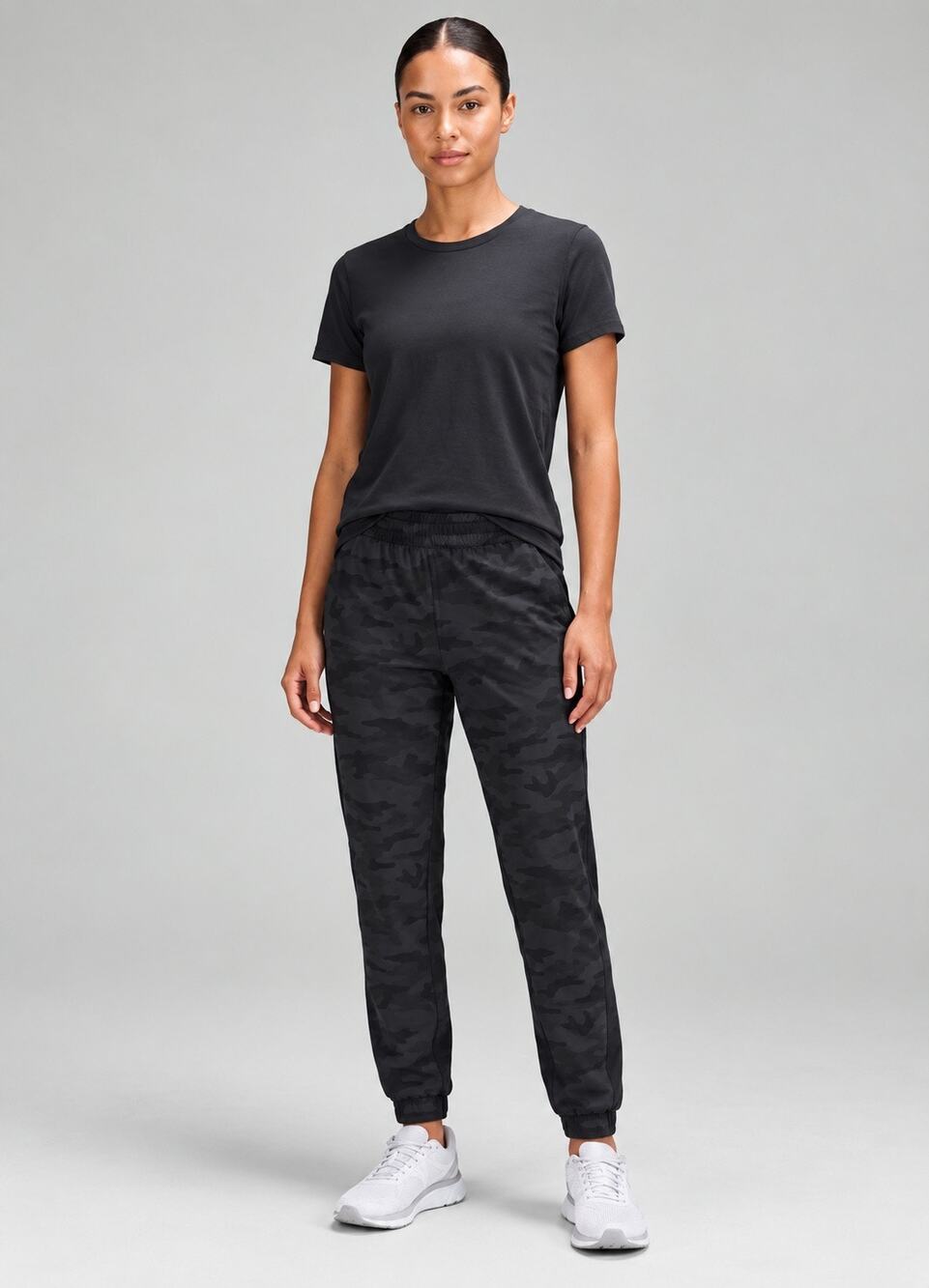 Athleta Brooklyn Textured Lined Jogger Black Camo Size 4